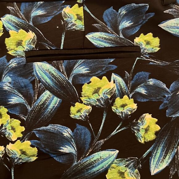 Joie Floral Print Silk and Linen Pants - Picture 9 of 10